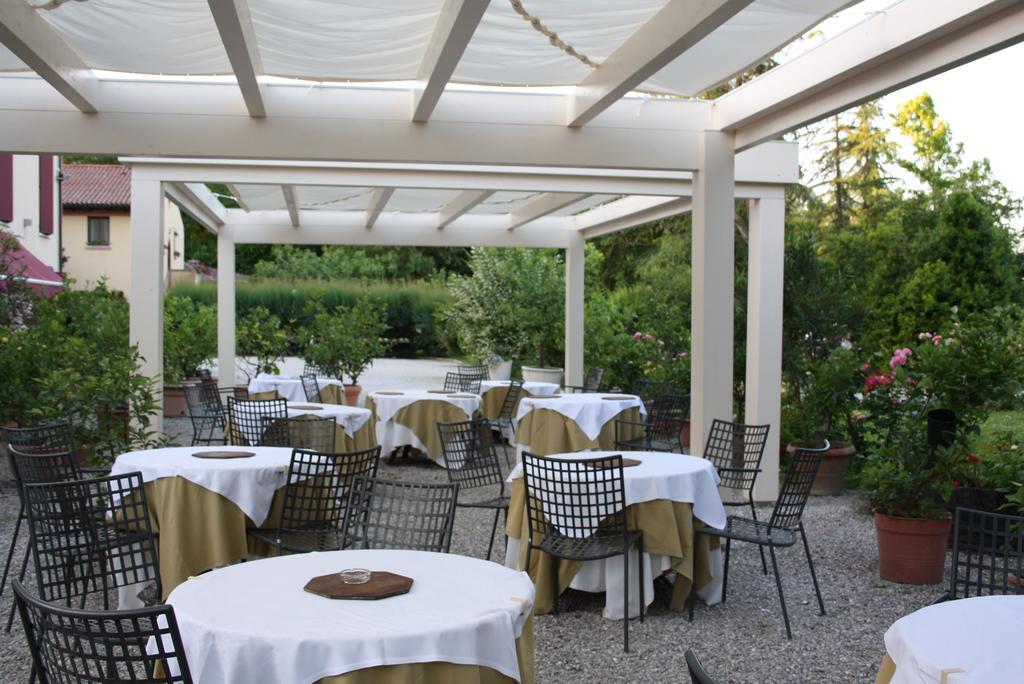 Villa Belfiore Ostellato Bagian luar foto