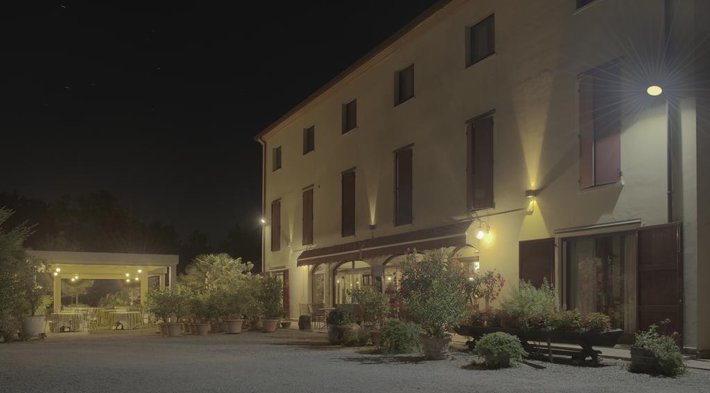 Villa Belfiore Ostellato Bagian luar foto